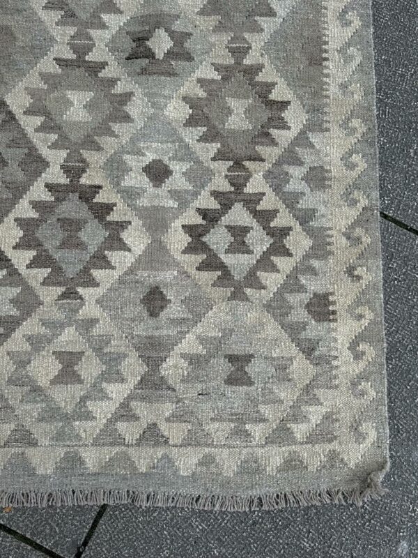 Kilim teppe 84x115cm Raw Natural