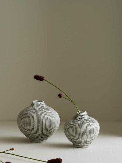 Line vase small - Grå